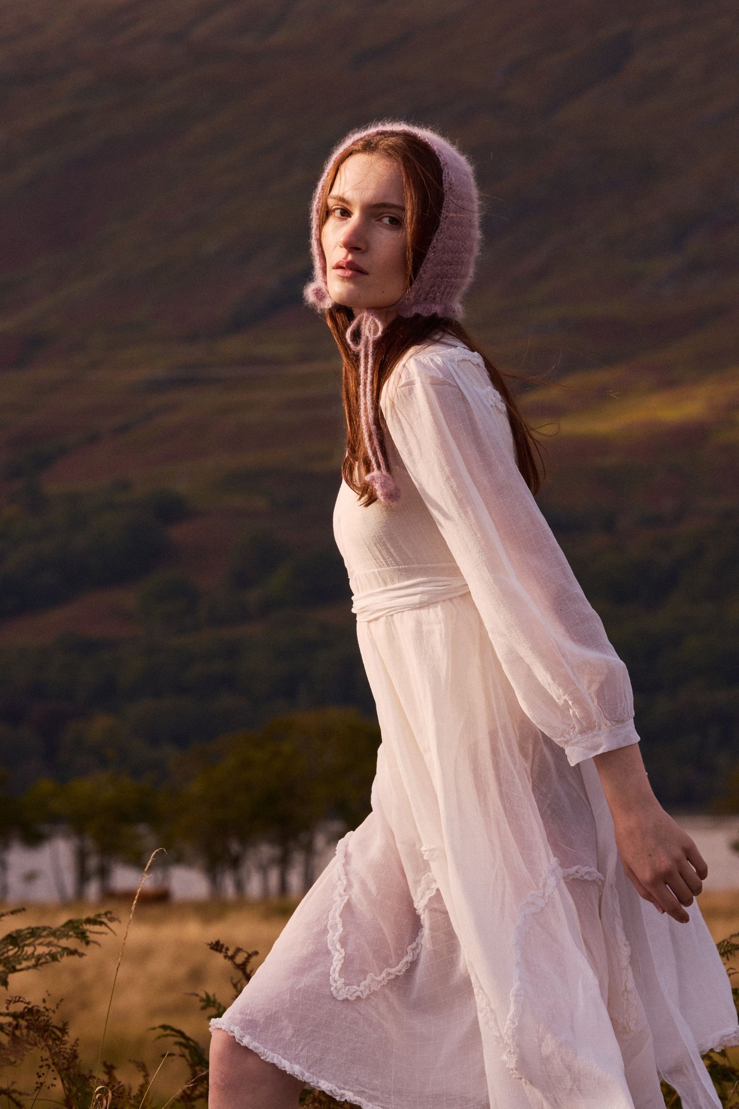 Snowfall bonnet