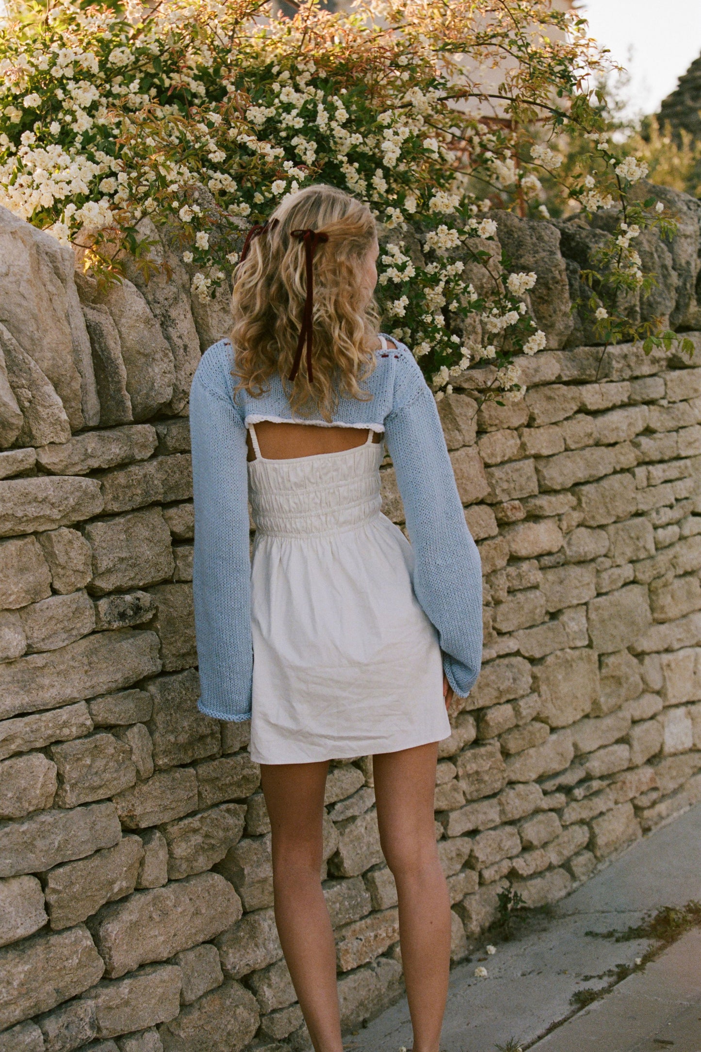 Meadow shrug